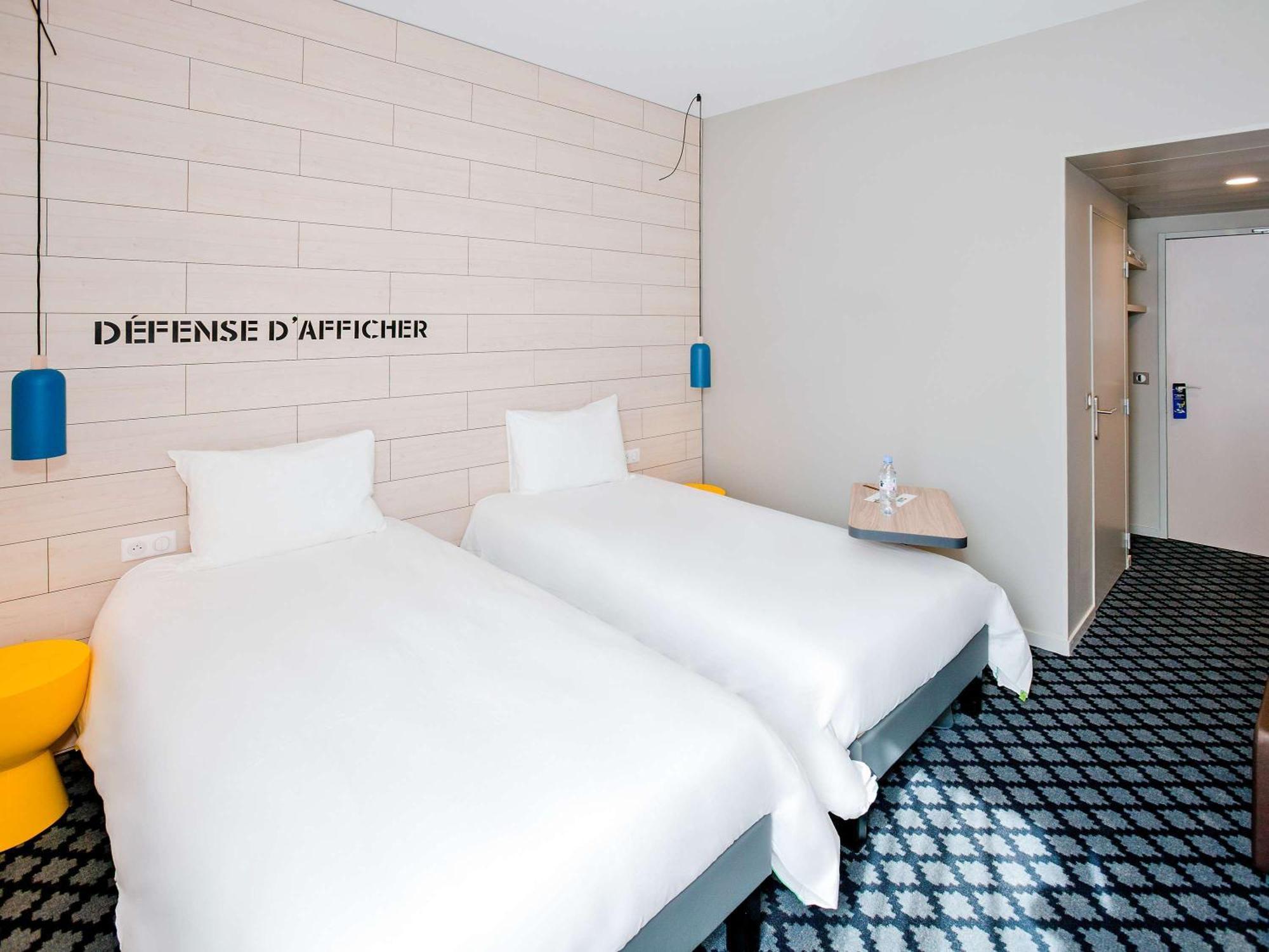 Hotel Ibis Styles Chalons En Champagne Centre Exterior foto