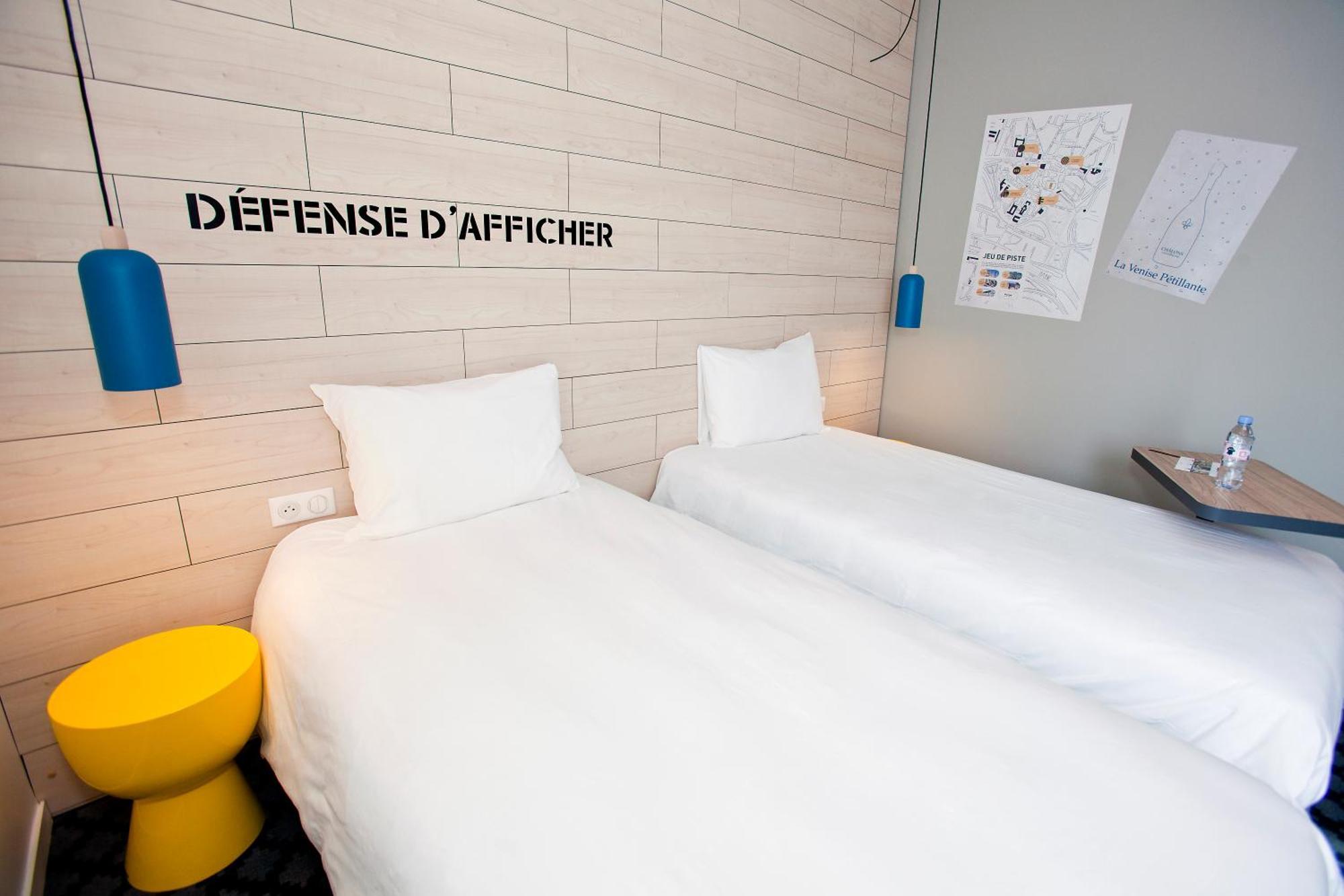 Hotel Ibis Styles Chalons En Champagne Centre Exterior foto