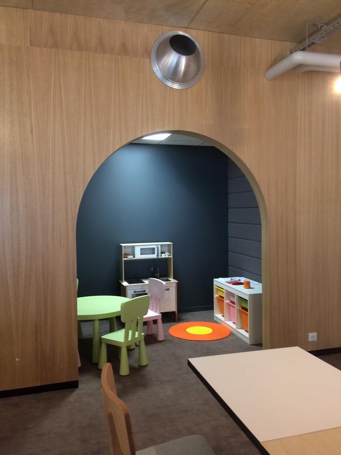Hotel Ibis Styles Chalons En Champagne Centre Exterior foto