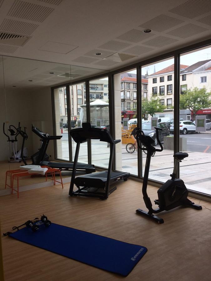 Hotel Ibis Styles Chalons En Champagne Centre Exterior foto